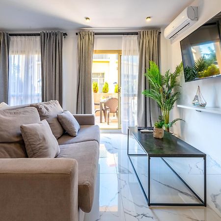 Oleholidays 601 Romana Playa Junto Al Mar Marbella Exterior photo
