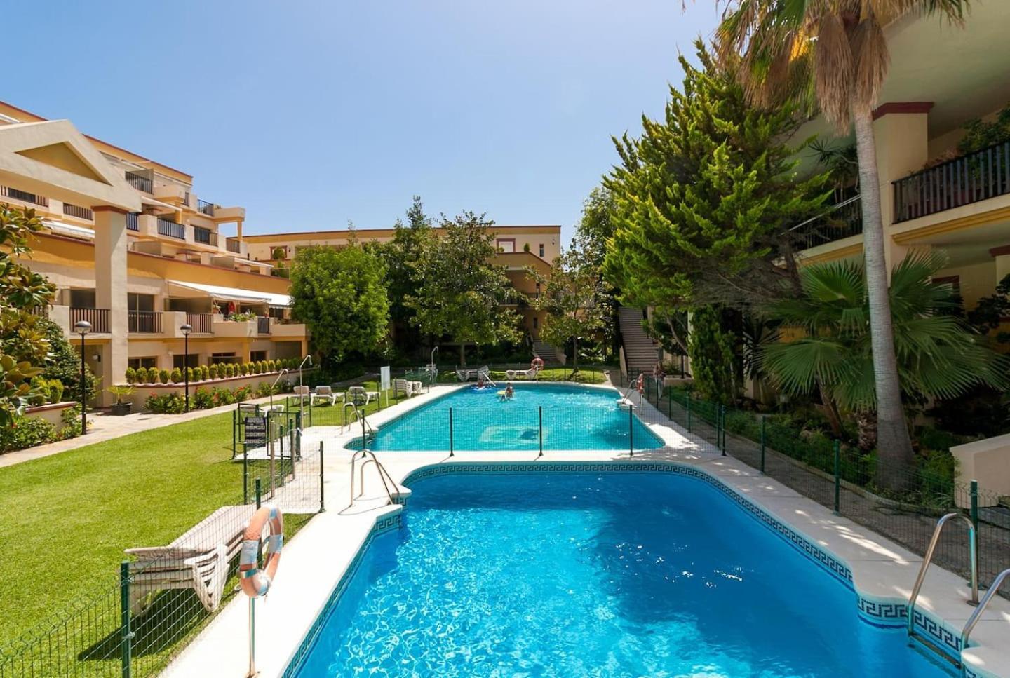 Oleholidays 601 Romana Playa Junto Al Mar Marbella Exterior photo